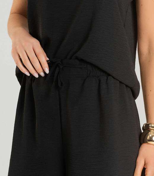 Conjunto Blusa com Shorts Infinita Cor Preto