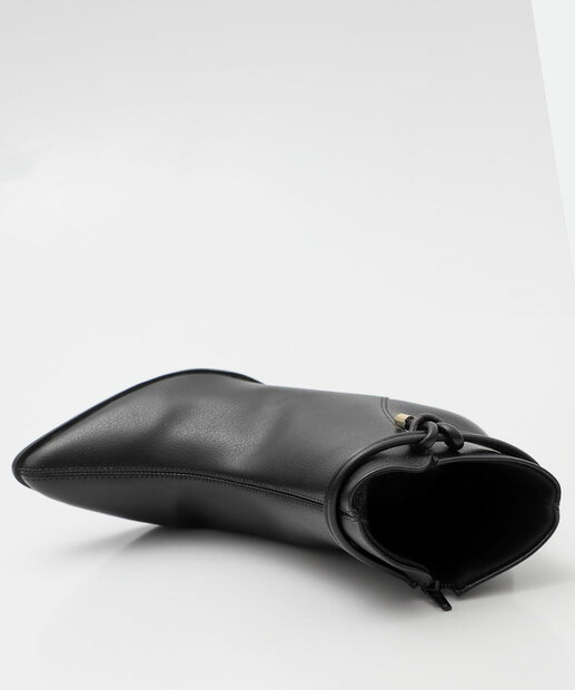 Bota Feminina Cano Curto Salto Grosso Via Uno Preto