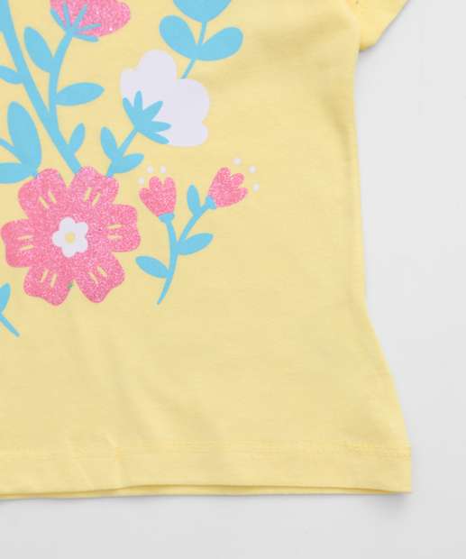 Camiseta Infantil Flores Manga Curta Marisa Tam 1 a 3