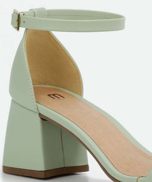 Sandália Salto Grosso Feminina Marisa