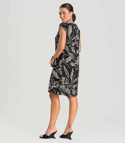 Vestido Feminino em Tecido Infinita Cor Preto