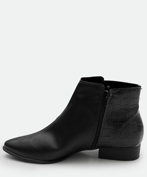 Bota Feminina Cano Curto Bico Fino Via Uno Preto