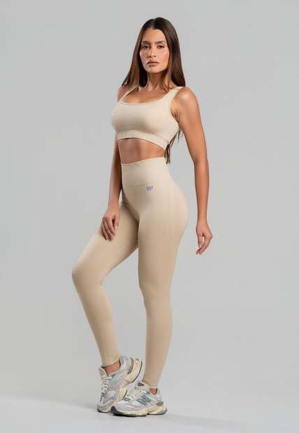 Conjunto Fitness sem Costura Top e Legging em Poliamida Bege Wemood