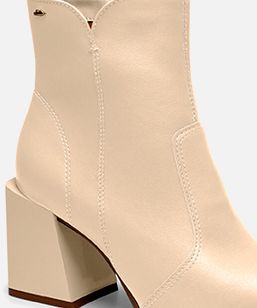 Bota Feminina Cano Curto Salto Grosso Bico Fino Dakota