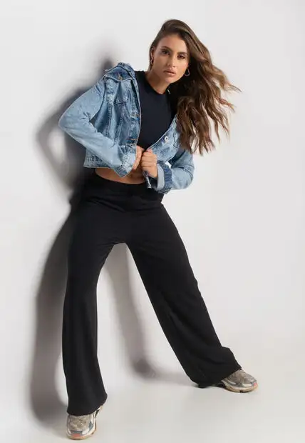 Calça Wide Leg Com Bolso Moletinho Preto Salvatore