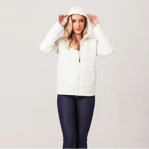 Jaqueta Puffer Feminina com Capuz Zune