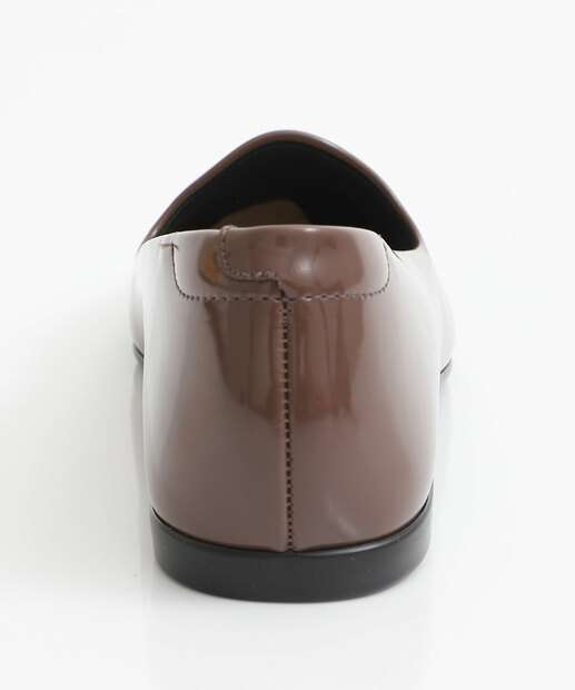 Sapatilha Feminina Bico Fino Verniz Moleca Marrom