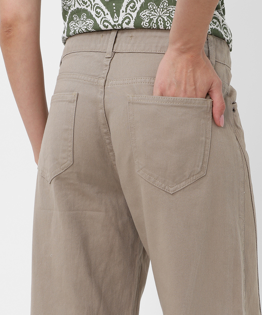 Calça Wide Leg Feminina Sarja Bolsos Bege