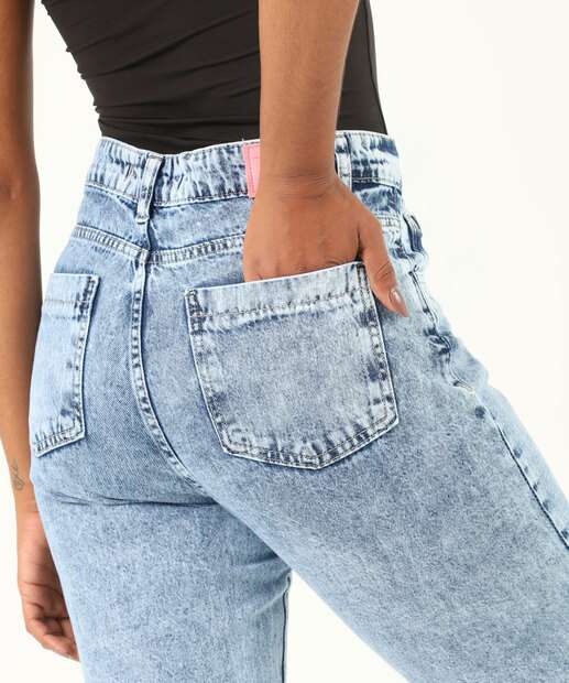 Calça Mom Jeans Strass Bolsos Azul