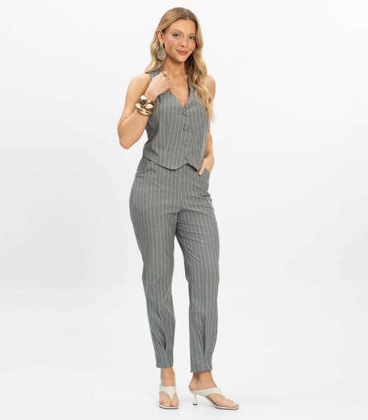 Colete Feminino Em Alfaiataria Risca Giz Toda Nua Cinza