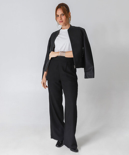 Jaqueta Feminina Básica Bolsos Marisa Preto