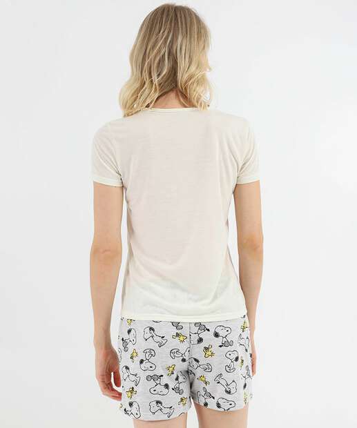 Pijama Feminino Estampa Snoopy Bege
