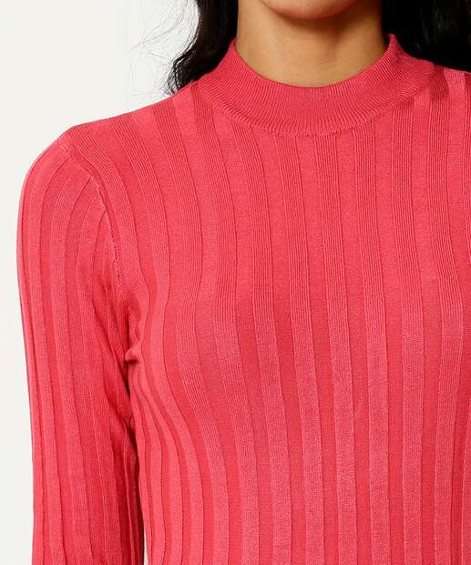 Suéter Feminino Canelado Gola Alta Marisa