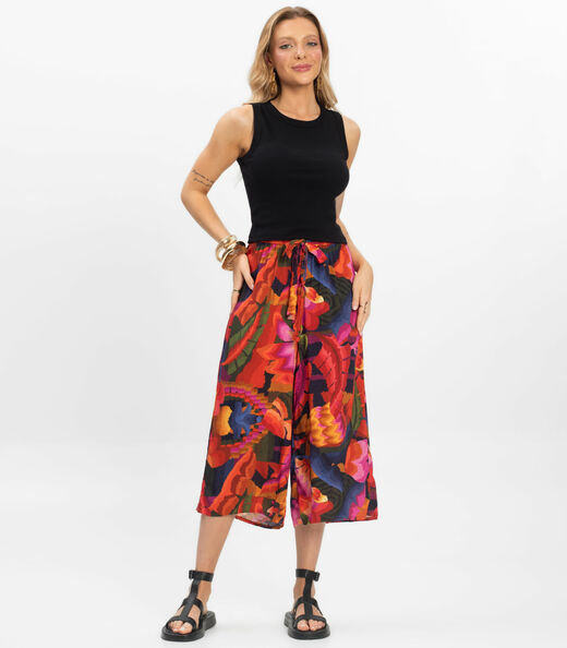 Calça Pantacourt Infinita Cor Vermelho