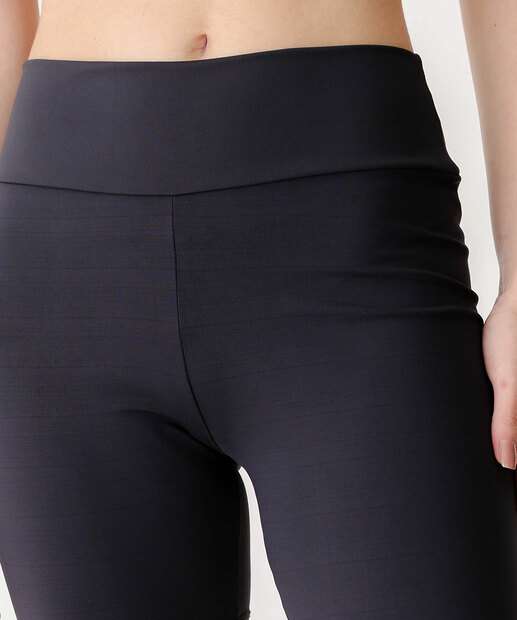 Bermuda Feminina Fitness Cintura Alta Marisa