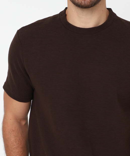 Camiseta Masculina Textura Manga Curta Marisa Marrom