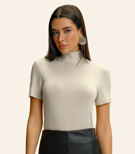 Blusa Feminina Gola Alta ViscoTrico Básica Endless Bege