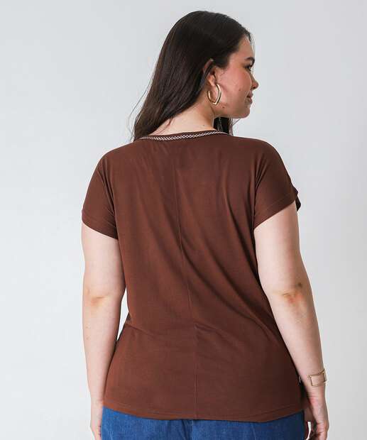 Blusa Plus Size Feminina Manga Curta Marisa Off White