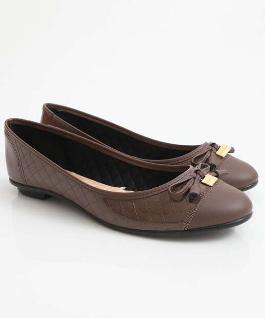 Sapatilha Feminina Bico Redondo Verniz Moleca Marrom