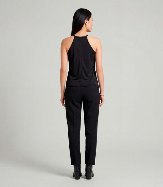 Blusa Feminina Com Cava Americana Infinita Cor Preto