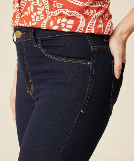 Calça Jeans Cigarrete Feminina Bolsos
