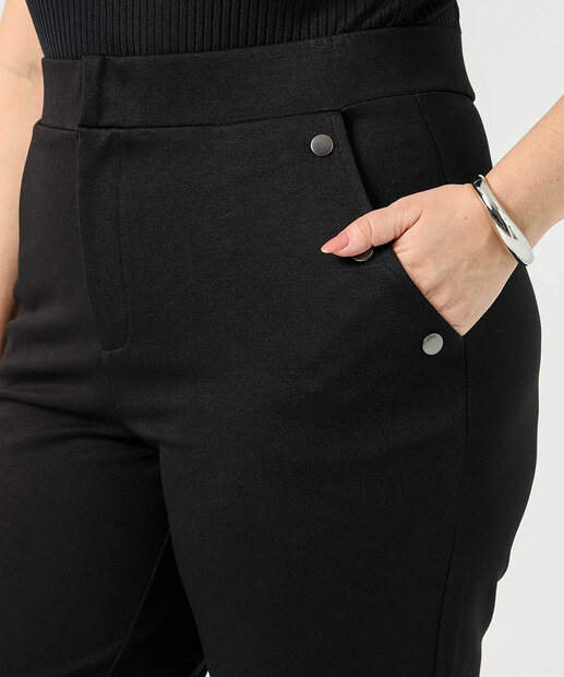 Calça Plus Size Feminina Legging Botões Marisa Preto