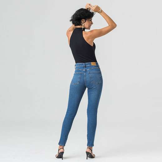 Calça Feminina Skinny Disparate