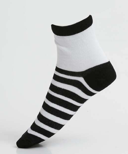 Kit 2 Pares Meias Feminina Cano Médio Estampada Snoopy