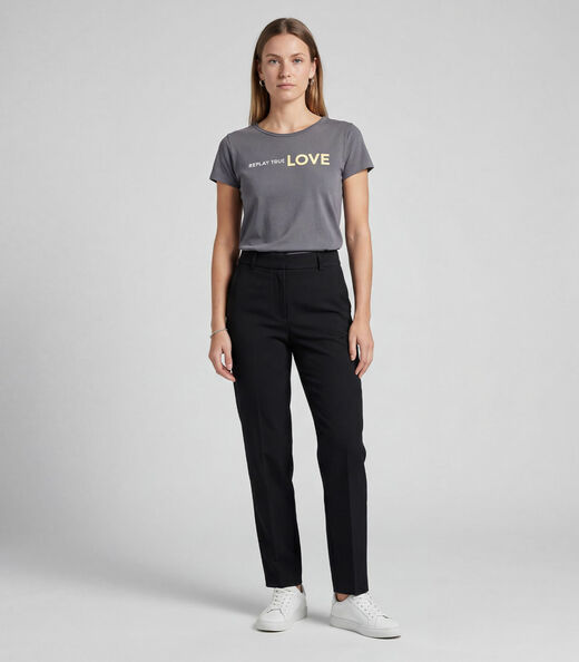 Blusa Feminina Cotton Com Estampa Infinita Cor Cinza