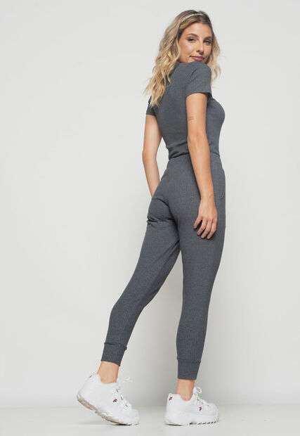 Kit 2 Blusas  Básicas Comfy Malha Canelada Preta e Grafite