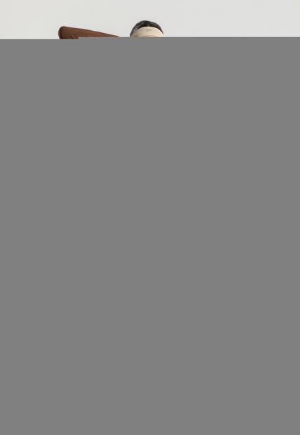 Image_Cropped Manga Longa Decote Quadrado Marrom Wemood