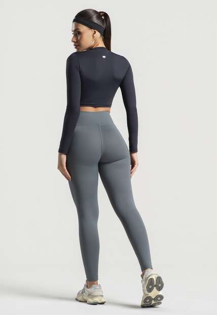 Cropped Básico Manga Longa Decote Redondo Preto Wemood