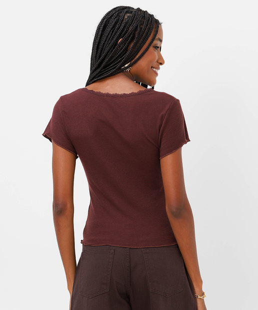 Blusa Feminina Canelado Manga Curta Marisa Marrom