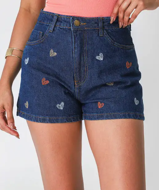 Short Jeans Feminino Bordado Coração Azul