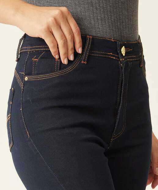 Calça Jeans Cigarrete Feminina Bolsos