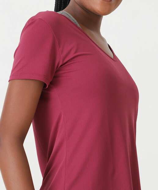 Blusa Feminina Fitness Básica Marisa Vinho