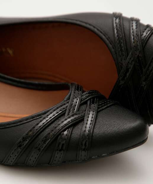 Sapatilha Feminina Bico Fino 