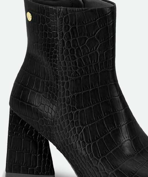 Bota Feminina Cano Curto Salto Grosso Textura Croco Vizzano