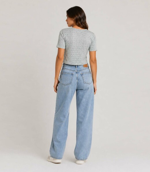 Blusa Feminina Em Tecido Sideral Infinita Cor Verde