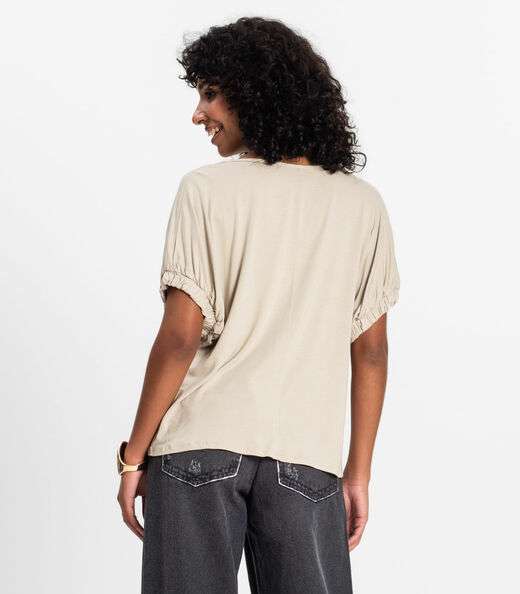 Blusa Viscose Infinita Cor Bege