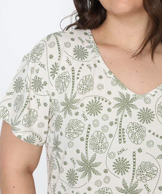 Blusa Plus Size Feminina Estampa Coqueiros Marisa Verde