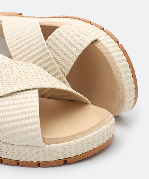 Sandália Flatform Feminina Marisa Off White