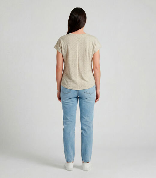 Blusa Feminina Básica Infinita Cor Bege