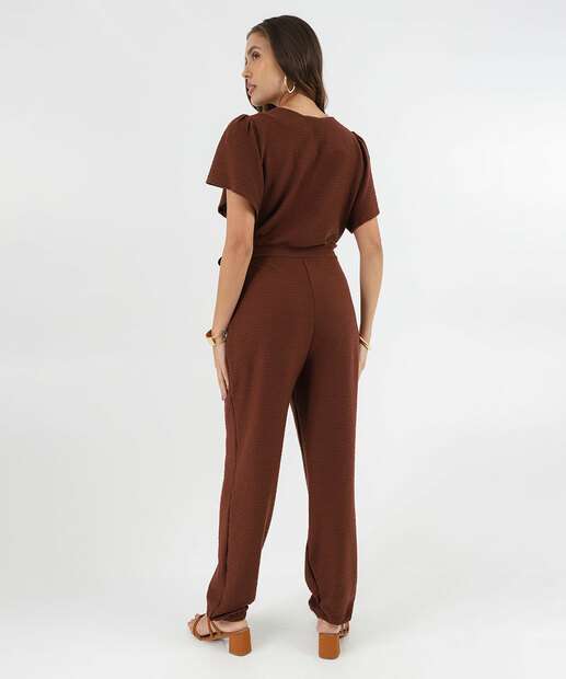 Macacão Feminino Jogger Amarração Marisa Marrom