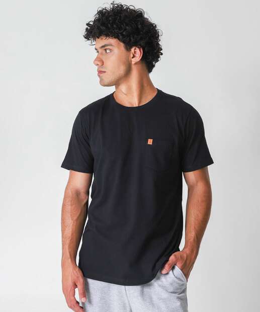 Image_Camiseta Masculina Bolso Manga Curta Marisa Preto