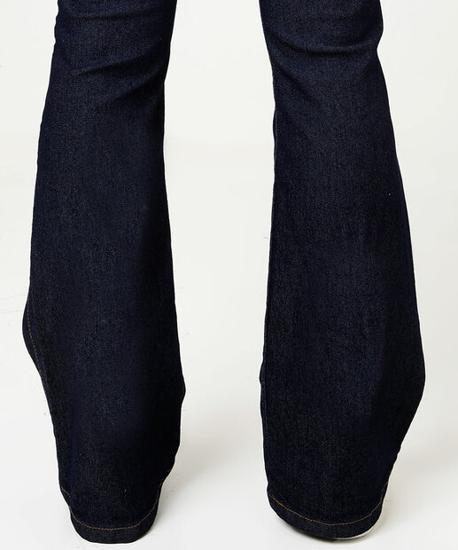 Calça Jeans Flare Feminina Cintura Alta Biotipo