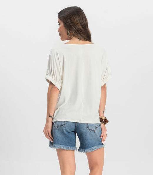 Blusa Viscose Infinita Cor Bege