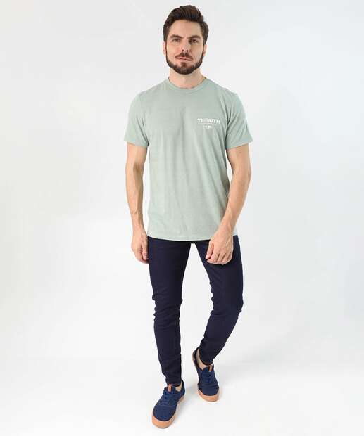 Camiseta Masculina Estampa Frontal Textura Marisa Verde