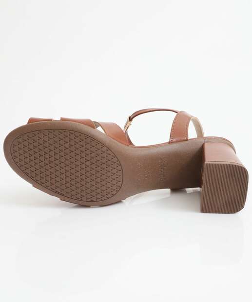 Sandália Feminina Salto Grosso Via Uno Marrom