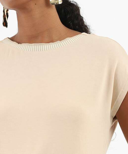 Blusa Feminina Gola Redonda Manga Curta Marisa